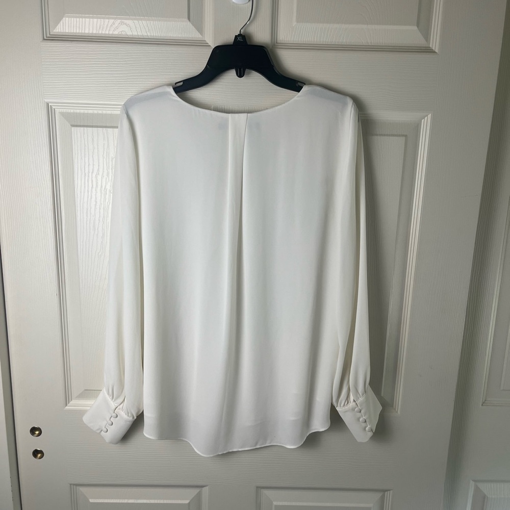 White House Black Market blouse - Picture 5 of 5